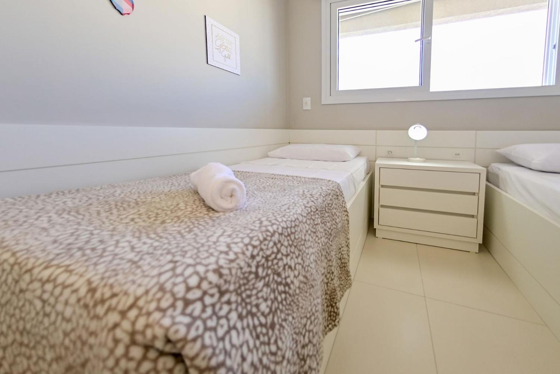 Apartamento Espelho Aguas: Cond C/ Piscina Infinita Pt3991
